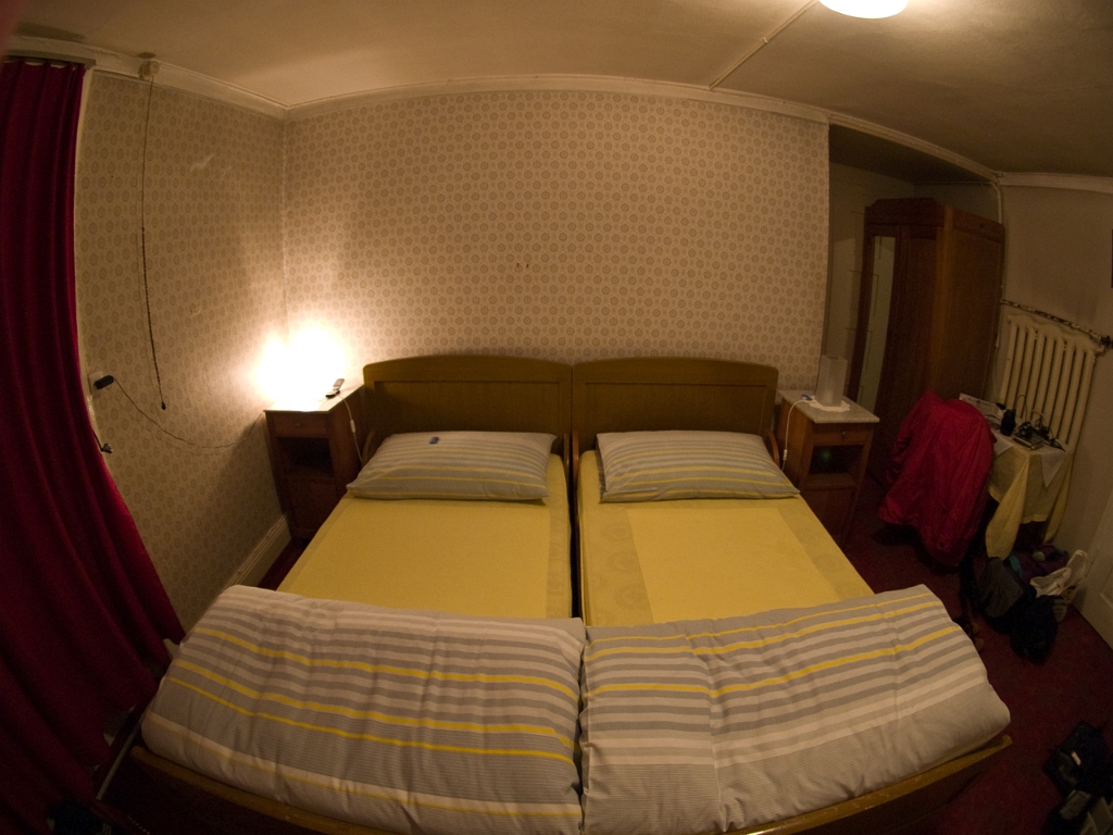 P9079391.jpg - OLYMPUS DIGITAL CAMERA