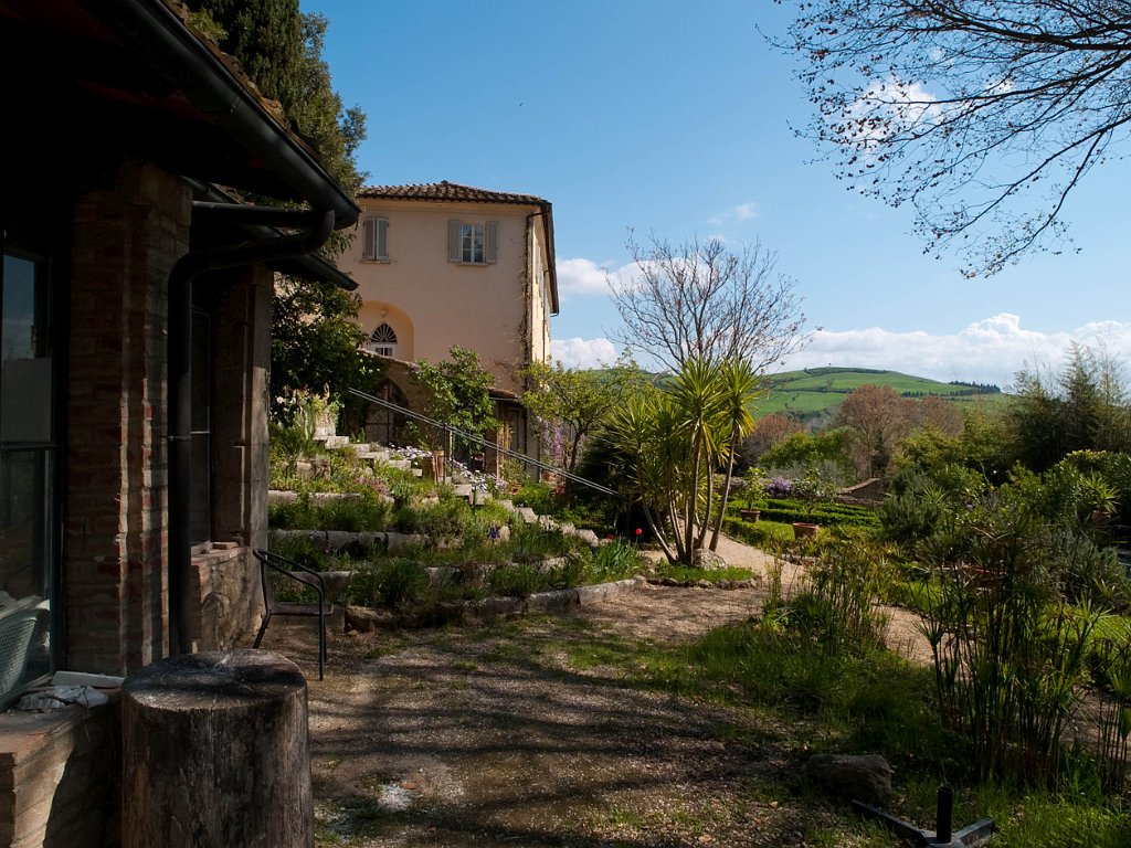 P4236109.jpg - OLYMPUS DIGITAL CAMERA