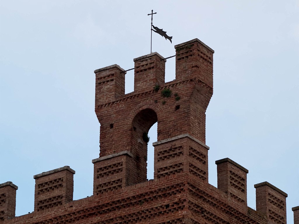 P4246436.jpg - OLYMPUS DIGITAL CAMERA