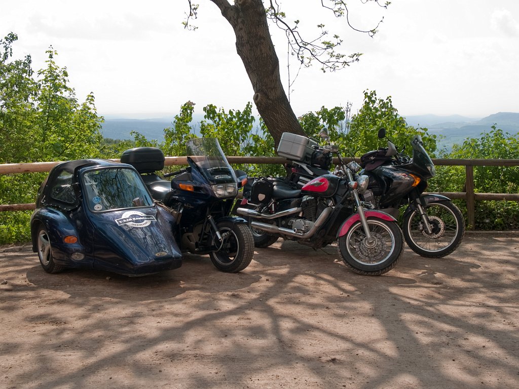 P5022542.jpg - OLYMPUS DIGITAL CAMERA