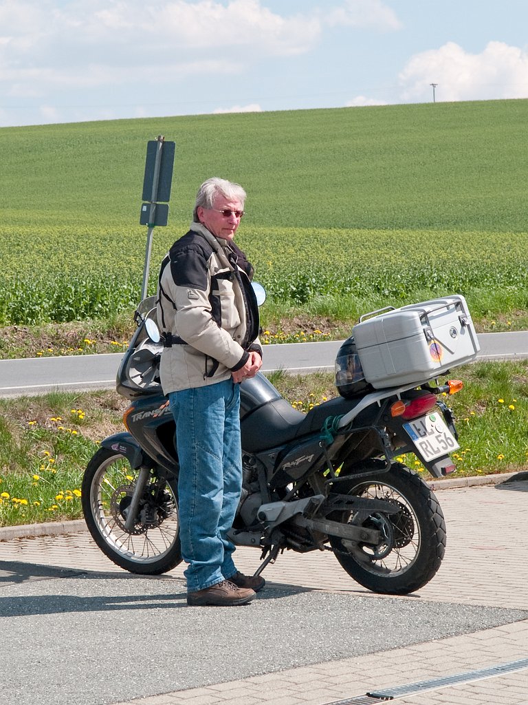 P4301018.jpg - OLYMPUS DIGITAL CAMERA