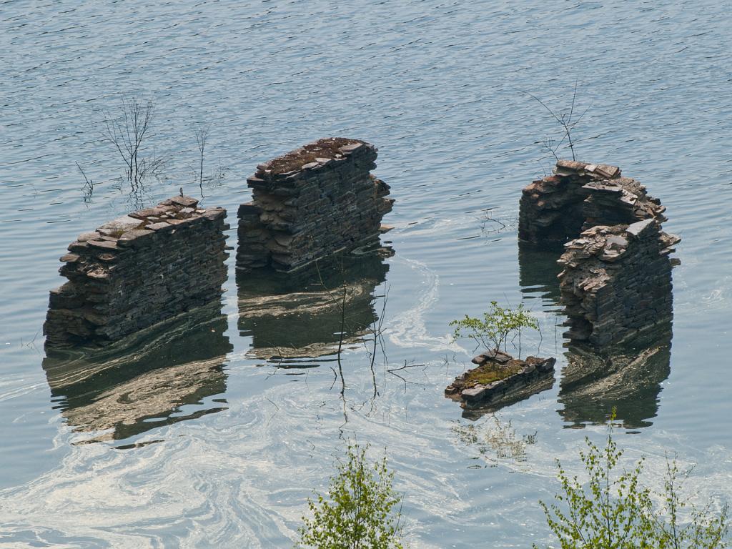 P4302054.jpg - OLYMPUS DIGITAL CAMERA