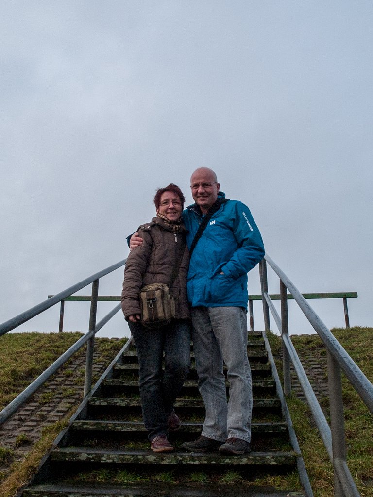 PC275496.jpg - OLYMPUS DIGITAL CAMERA