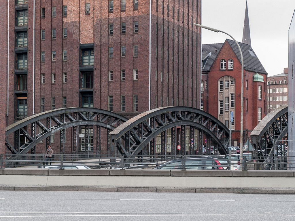 PC285715.jpg - OLYMPUS DIGITAL CAMERA