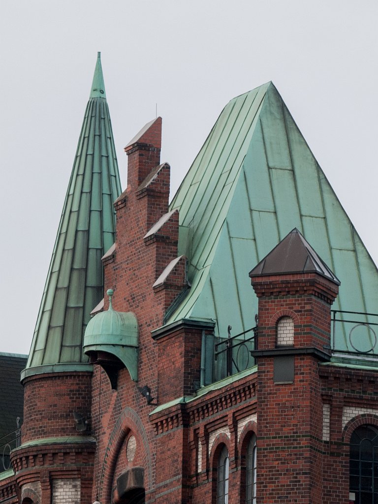 PC285719.jpg - OLYMPUS DIGITAL CAMERA