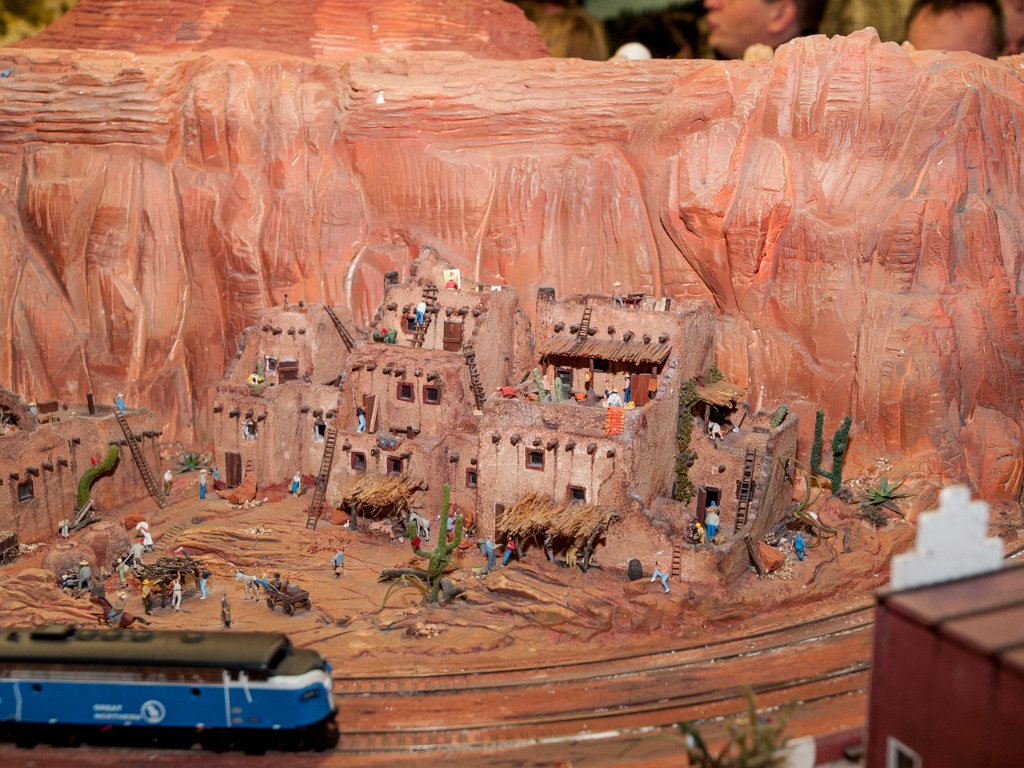 PC285998.jpg - OLYMPUS DIGITAL CAMERA