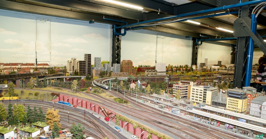 PC286025.jpg - OLYMPUS DIGITAL CAMERA