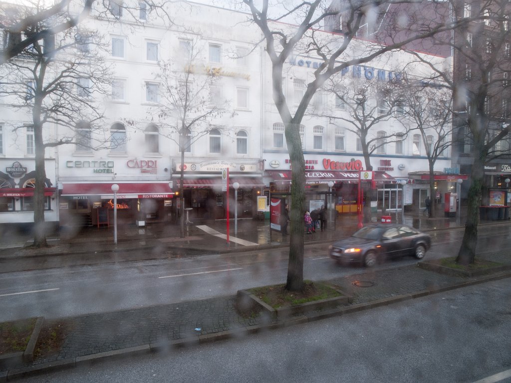 PC296075.jpg - OLYMPUS DIGITAL CAMERA