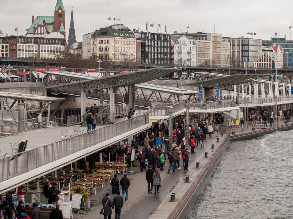 PC296144.jpg - OLYMPUS DIGITAL CAMERA