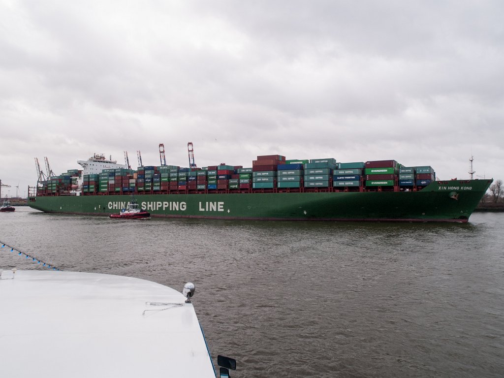 PC296204.jpg - OLYMPUS DIGITAL CAMERA