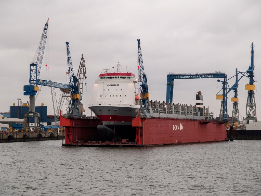 PC296263.jpg - OLYMPUS DIGITAL CAMERA