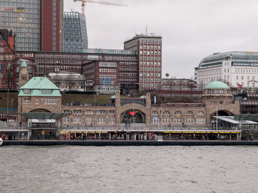 PC296302.jpg - OLYMPUS DIGITAL CAMERA