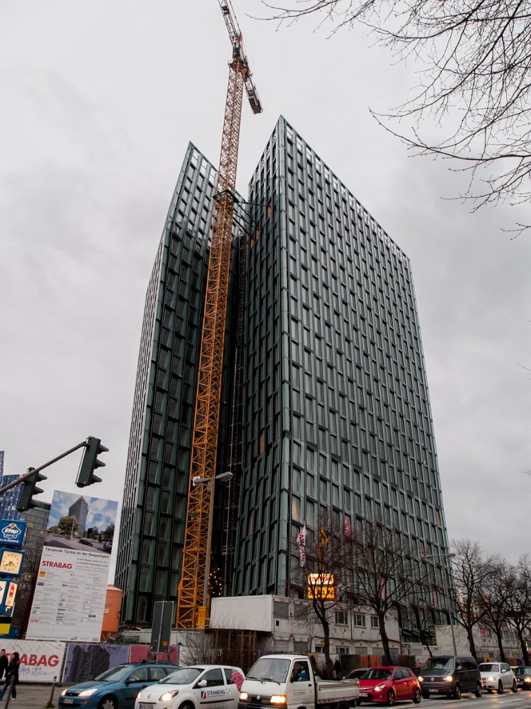 PC296381.jpg - OLYMPUS DIGITAL CAMERA