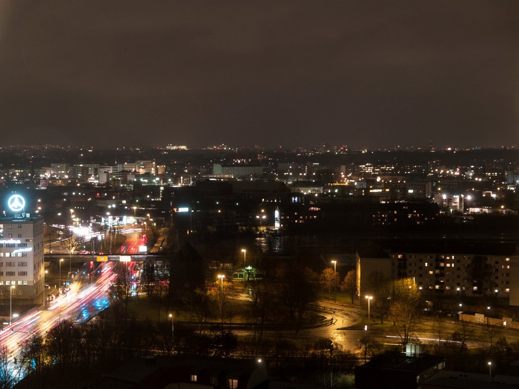 PC296390.jpg - OLYMPUS DIGITAL CAMERA