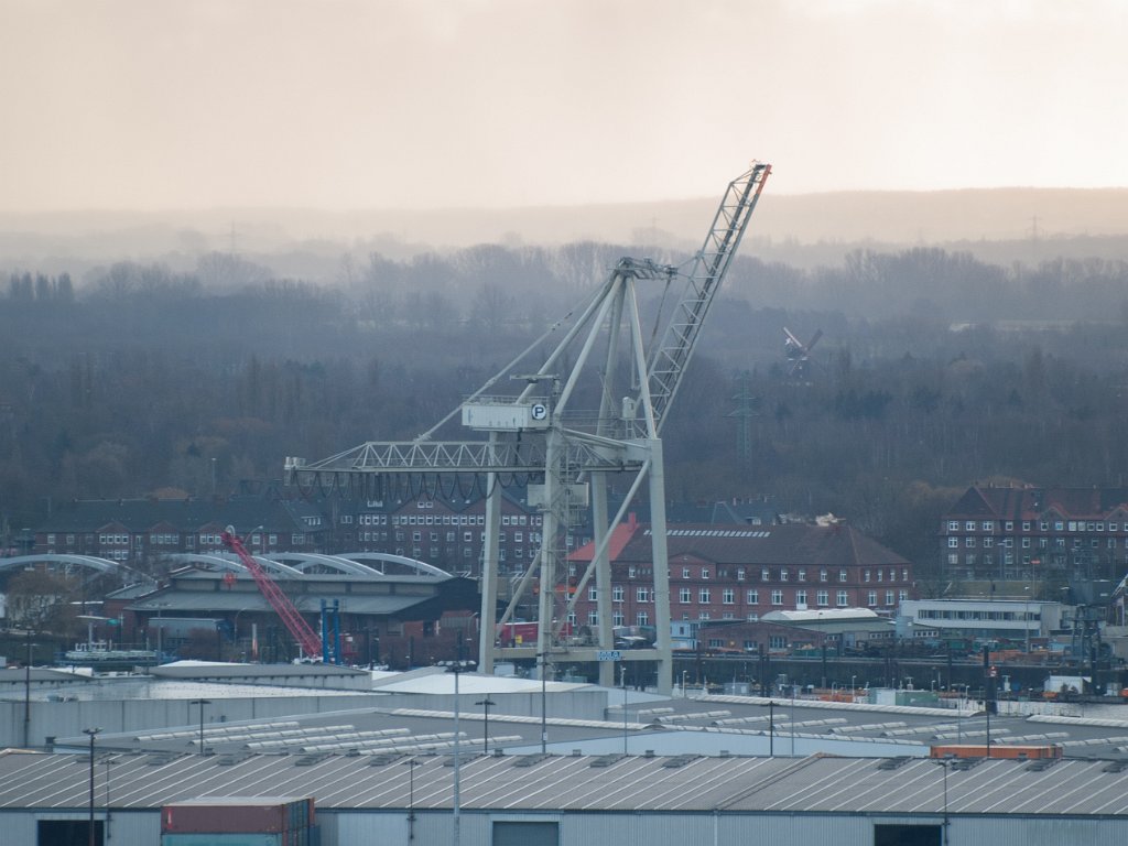 PC306494.jpg - OLYMPUS DIGITAL CAMERA