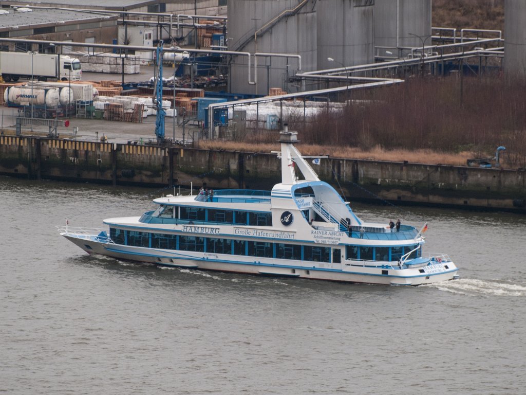 PC306546.jpg - OLYMPUS DIGITAL CAMERA