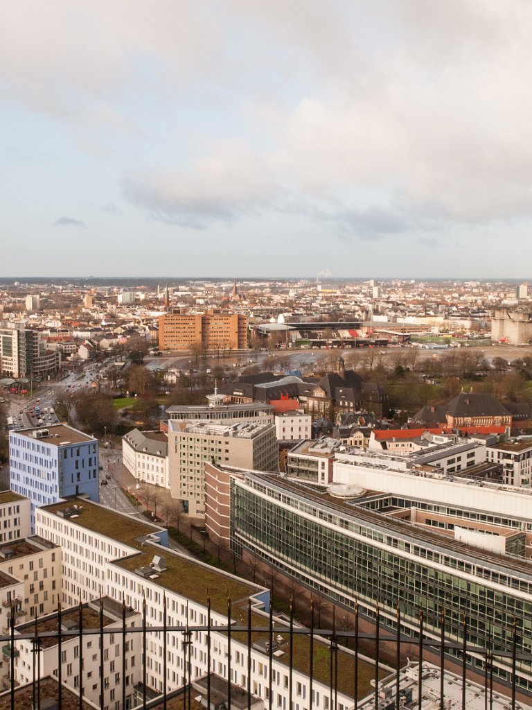 PC306580.jpg - OLYMPUS DIGITAL CAMERA