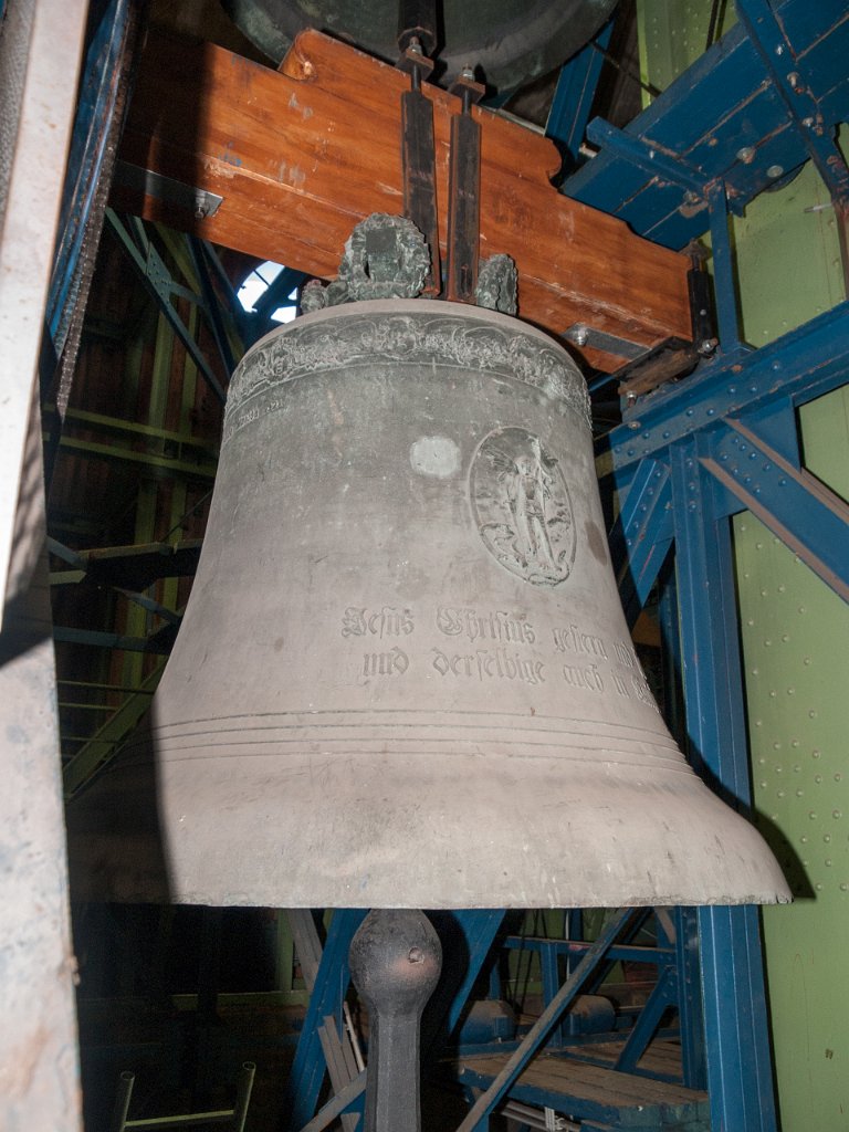 PC306633.jpg - OLYMPUS DIGITAL CAMERA