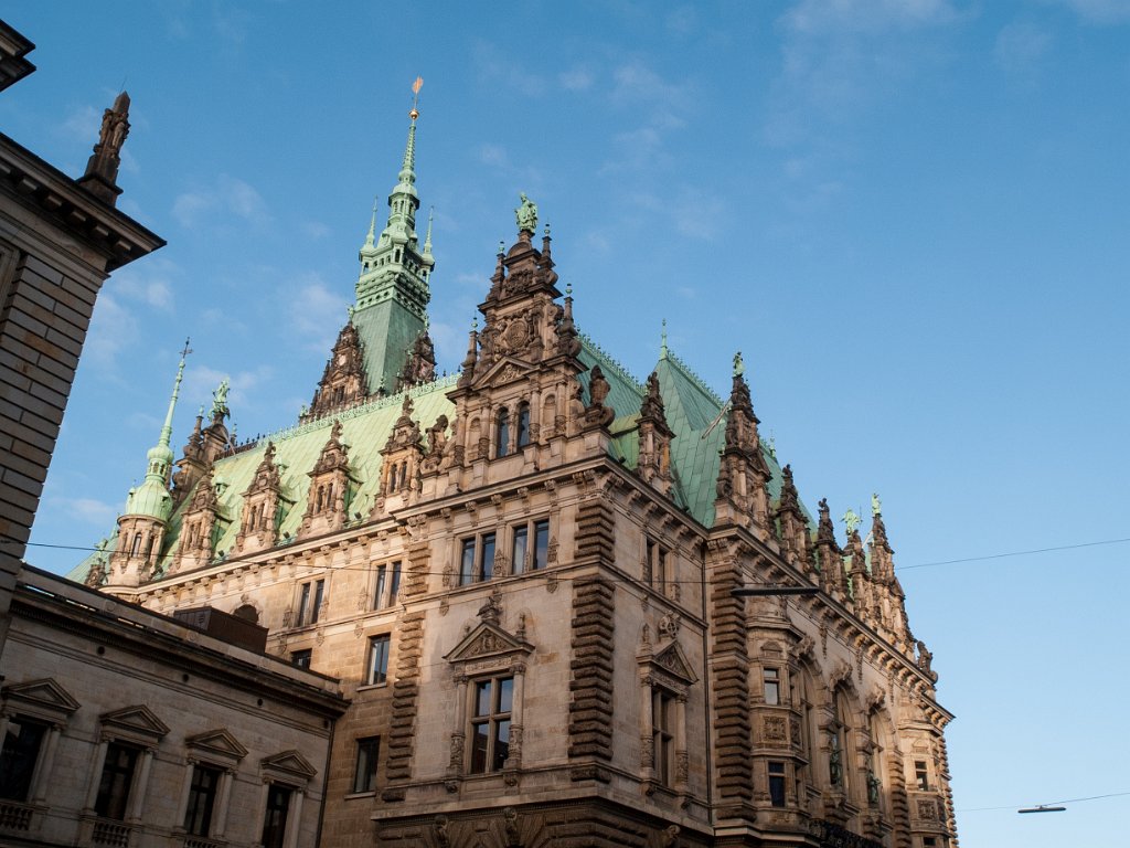 PC306656.jpg - OLYMPUS DIGITAL CAMERA