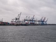 PC296182