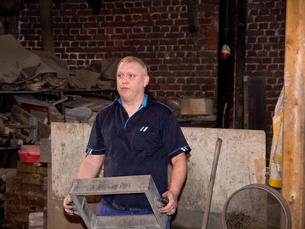 P4297645.jpg - OLYMPUS DIGITAL CAMERA