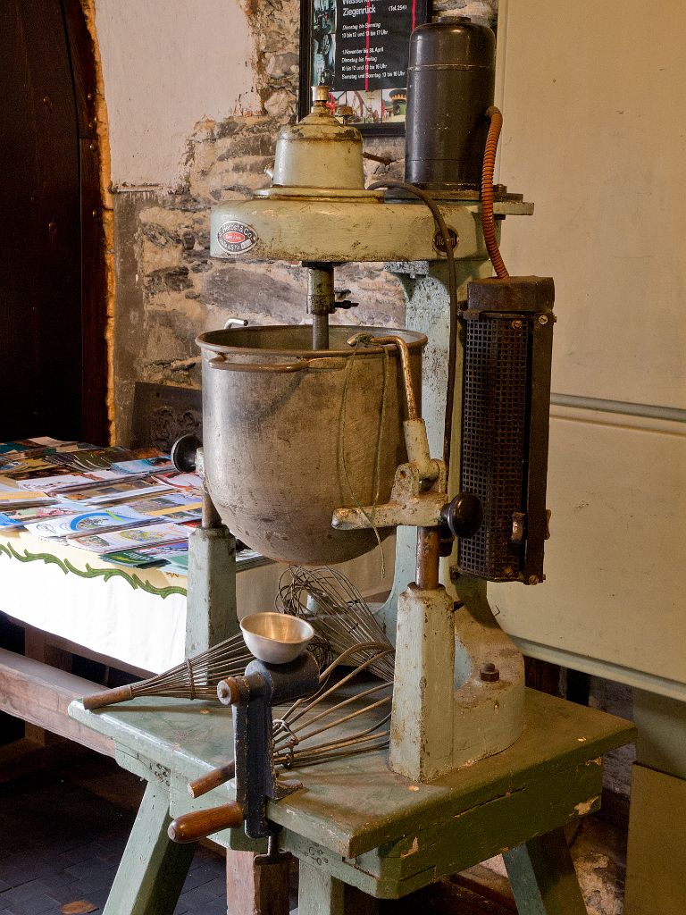 P4297776.jpg - OLYMPUS DIGITAL CAMERA