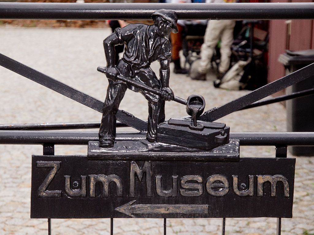 P4297863.jpg - OLYMPUS DIGITAL CAMERA