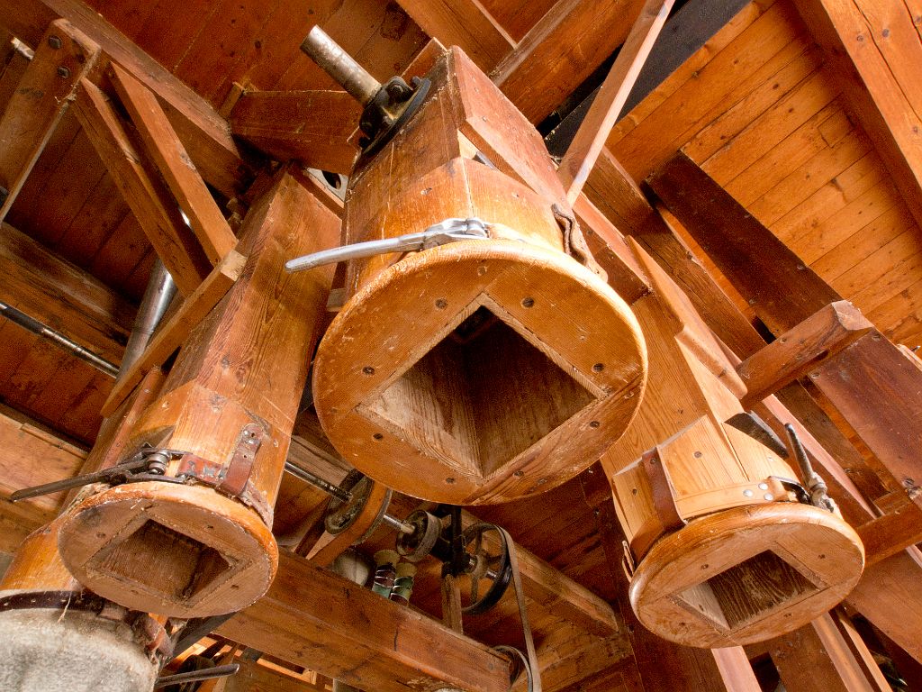 P4308082.jpg - OLYMPUS DIGITAL CAMERA