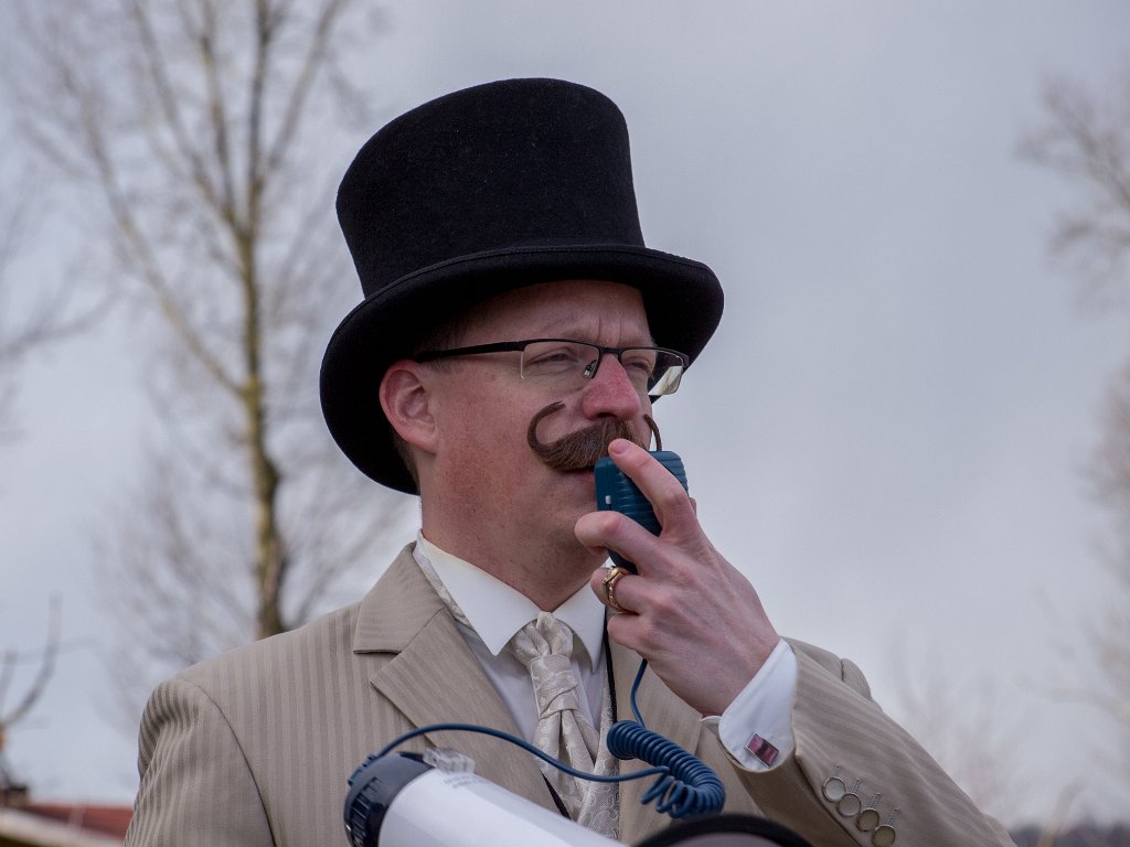 P2098439.jpg - OLYMPUS DIGITAL CAMERA