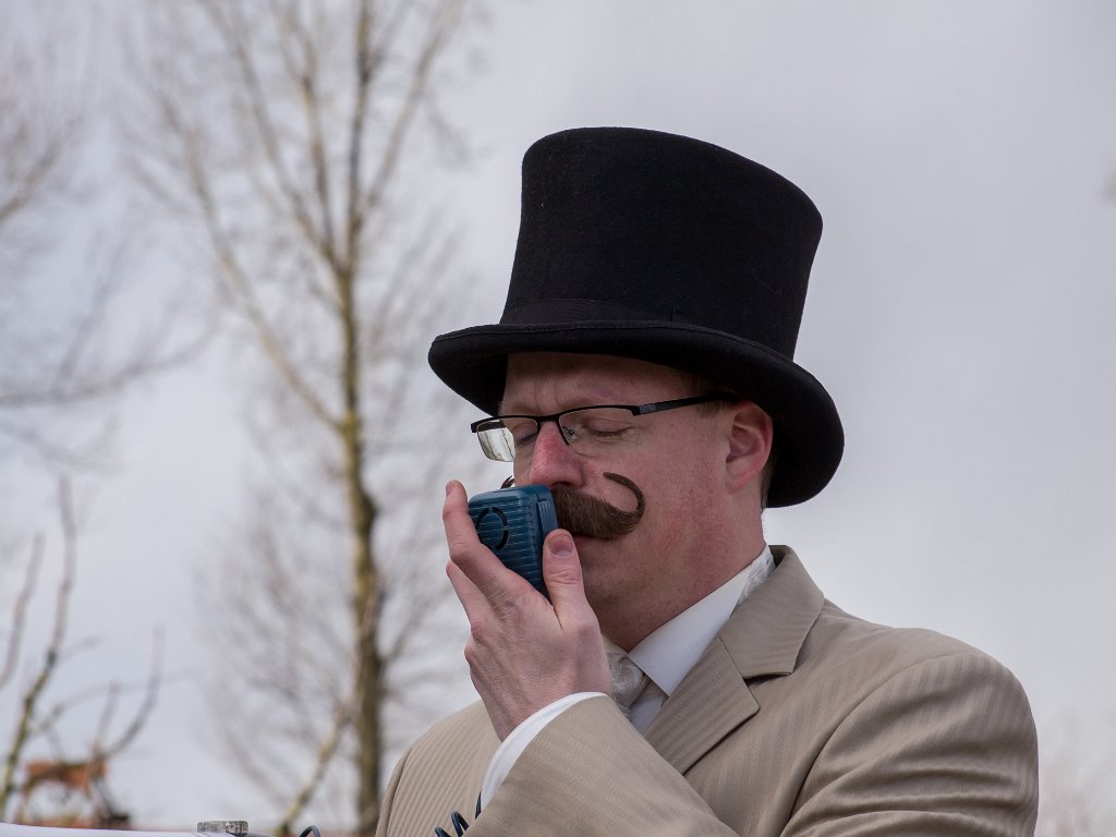 P2098441.jpg - OLYMPUS DIGITAL CAMERA