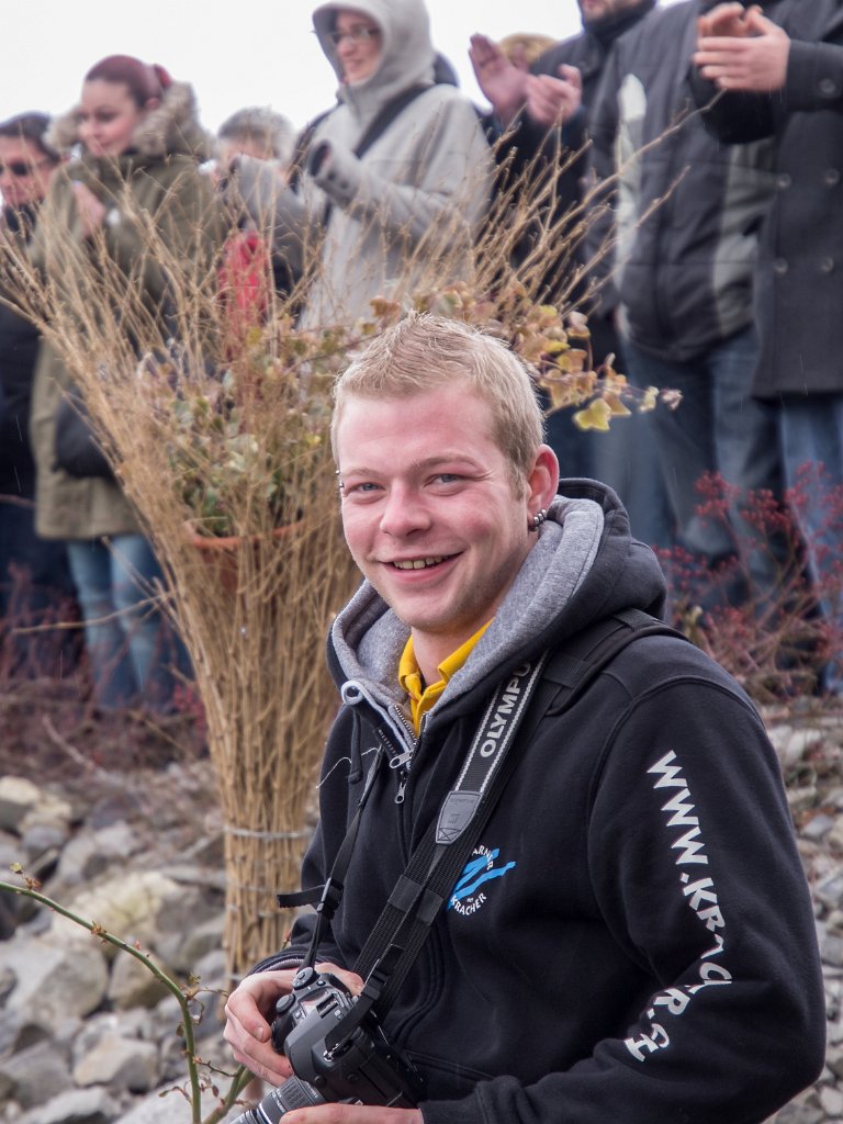 P2098461.jpg - OLYMPUS DIGITAL CAMERA