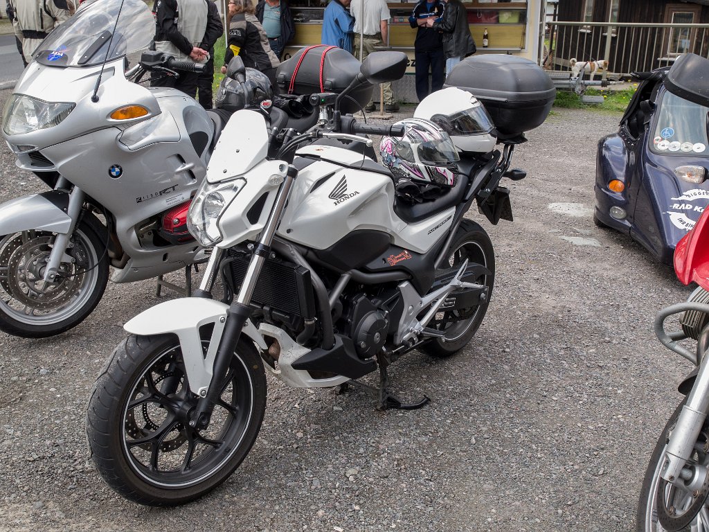 P4302434.jpg - OLYMPUS DIGITAL CAMERA