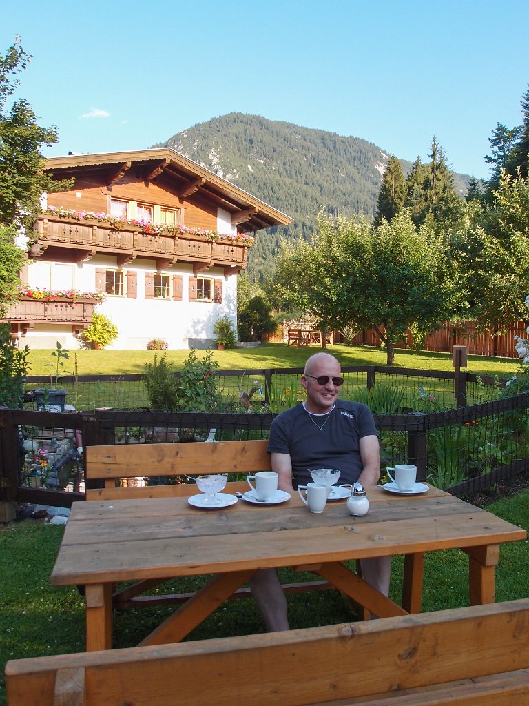 P7192502.jpg - OLYMPUS DIGITAL CAMERA