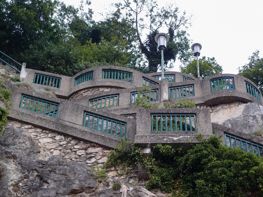 P7202571.jpg - OLYMPUS DIGITAL CAMERA