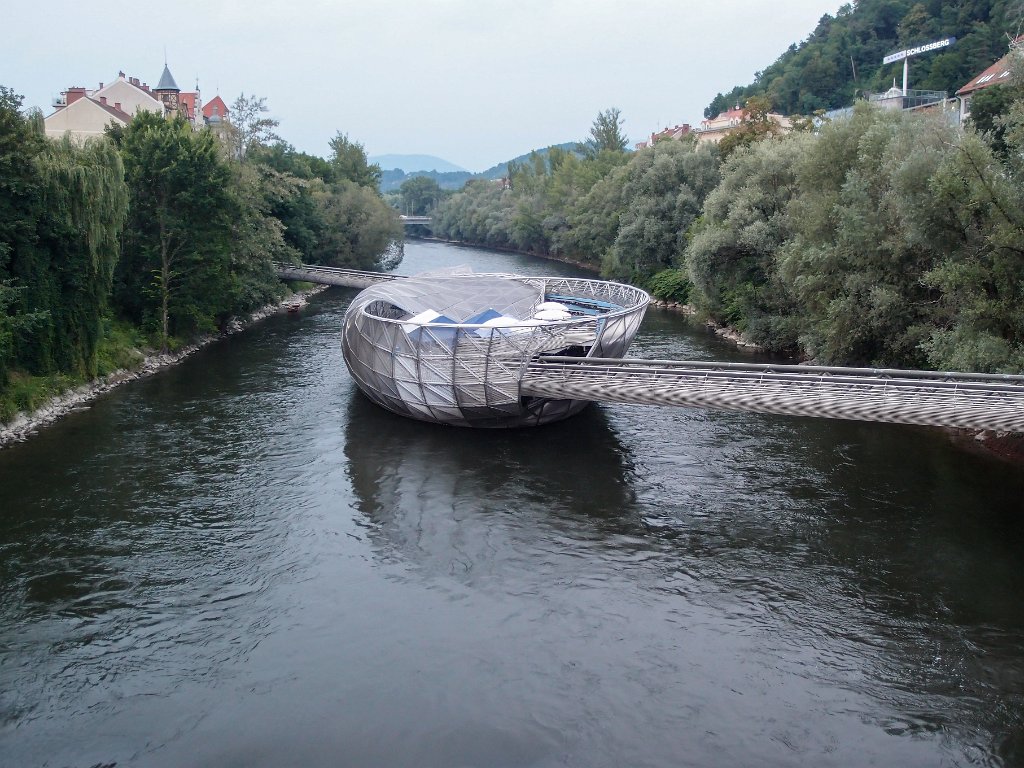 P7202578.jpg - OLYMPUS DIGITAL CAMERA