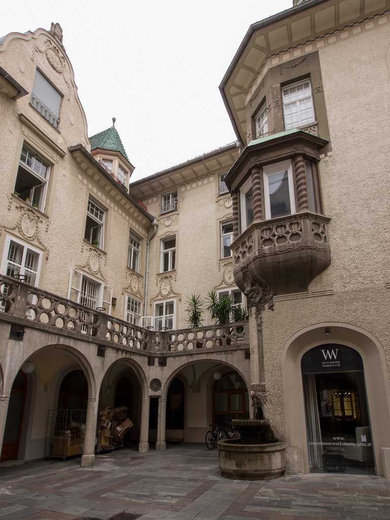 P7225646.jpg - OLYMPUS DIGITAL CAMERA