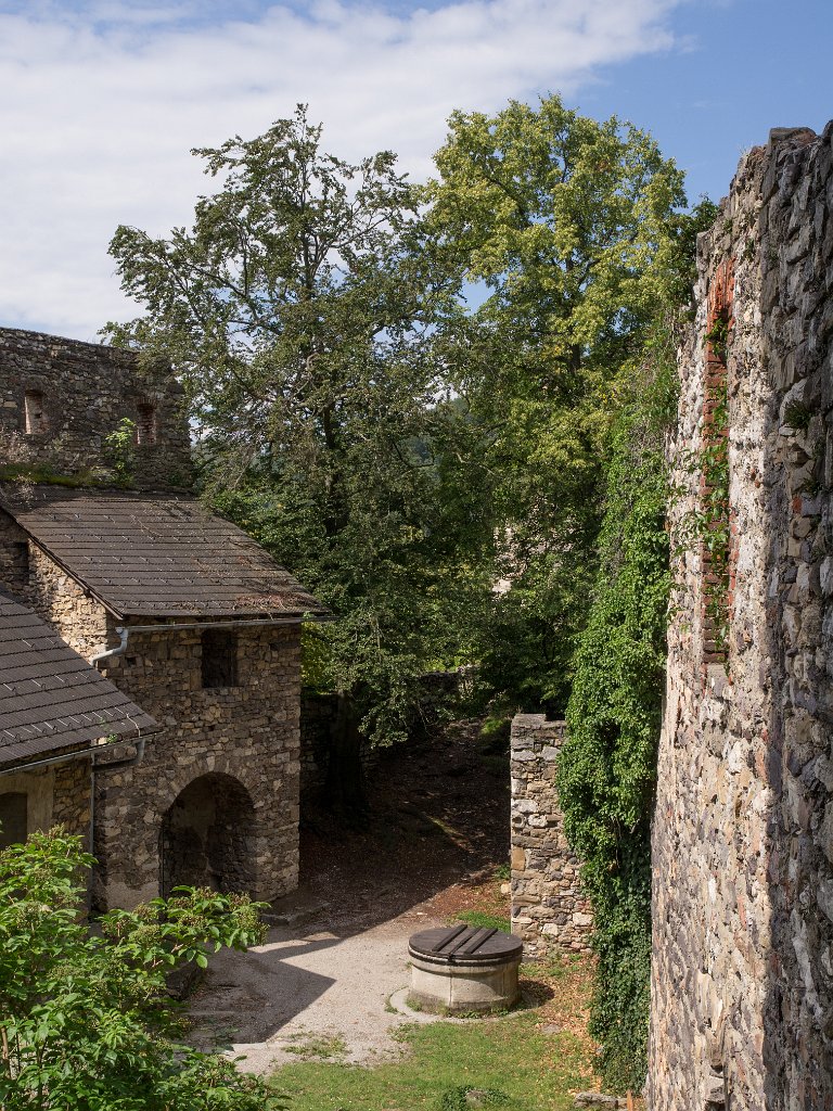 P7235752.jpg - OLYMPUS DIGITAL CAMERA