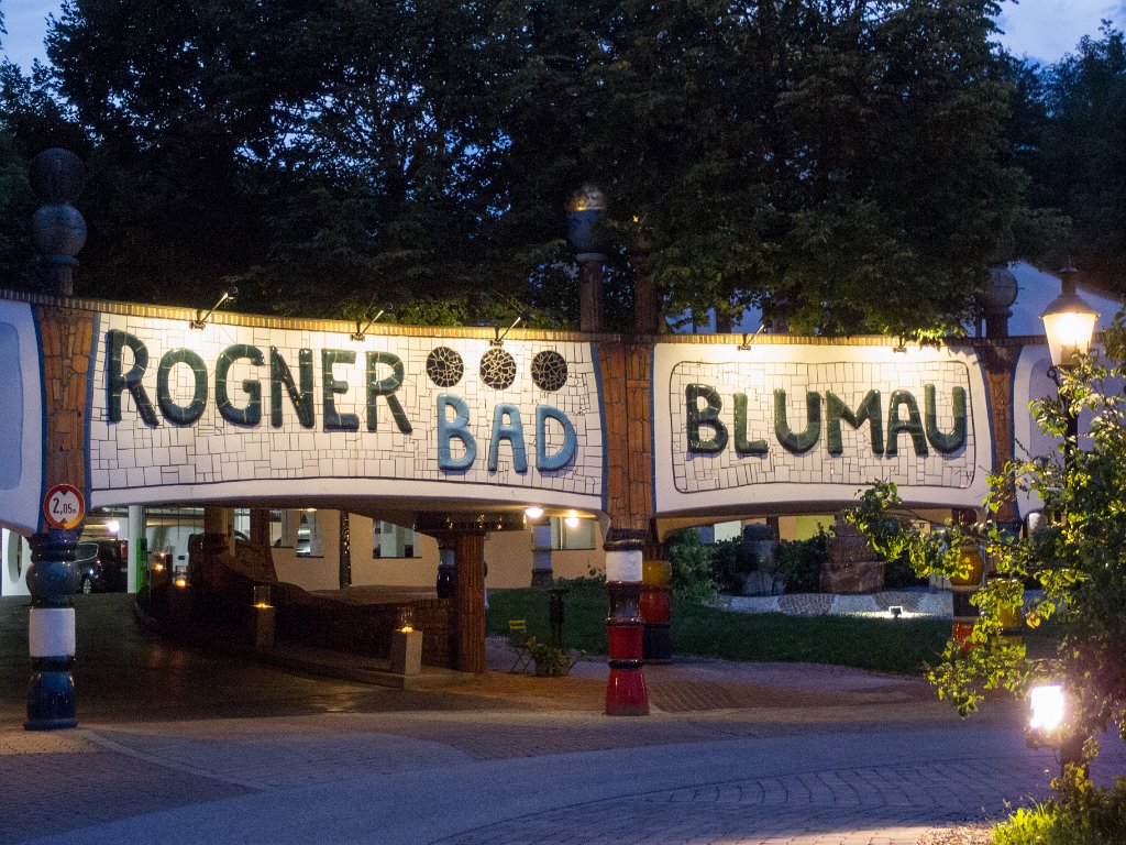 P7242870.jpg - OLYMPUS DIGITAL CAMERA