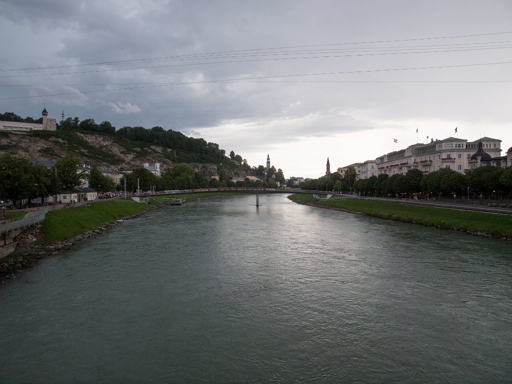 P7266607.jpg - OLYMPUS DIGITAL CAMERA