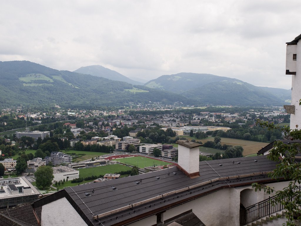 P7276966.jpg - OLYMPUS DIGITAL CAMERA