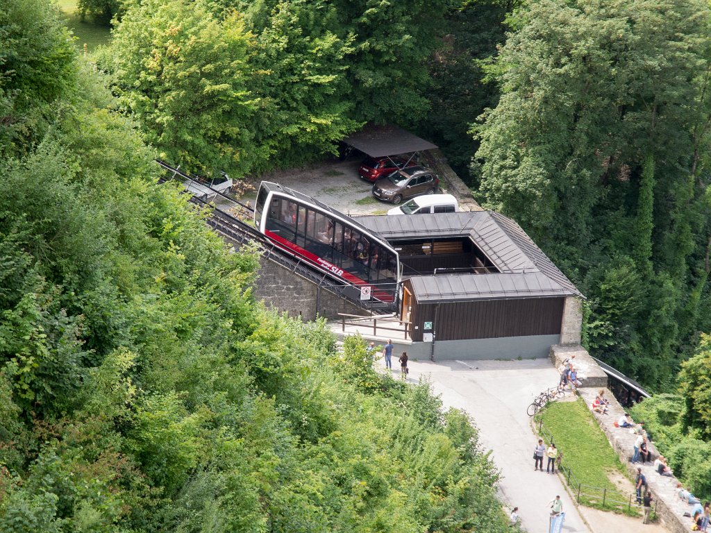 P7276975.jpg - OLYMPUS DIGITAL CAMERA