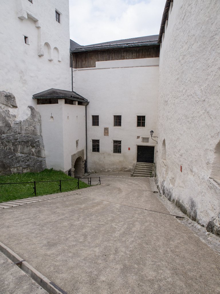 P7276987.jpg - OLYMPUS DIGITAL CAMERA