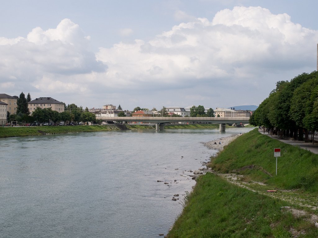 P7277009.jpg - OLYMPUS DIGITAL CAMERA