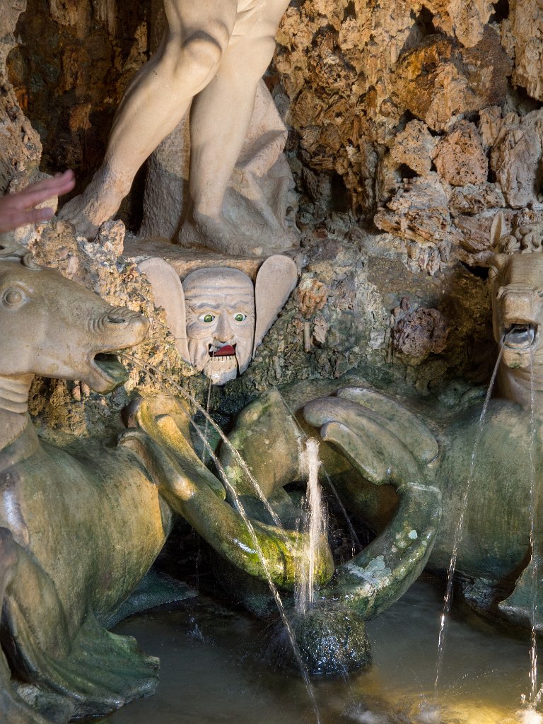 P7287171.jpg - OLYMPUS DIGITAL CAMERA