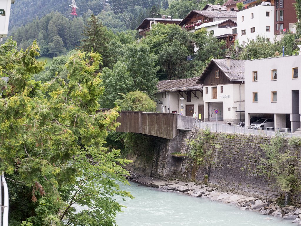 P8027636.jpg - OLYMPUS DIGITAL CAMERA