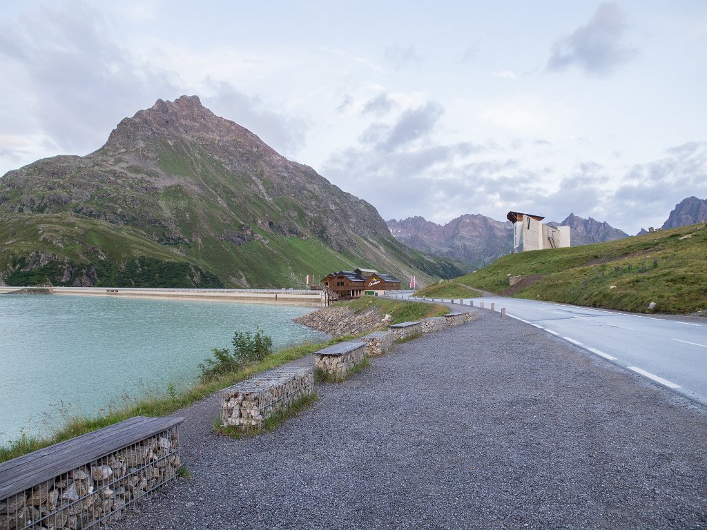 P8037664.jpg - OLYMPUS DIGITAL CAMERA