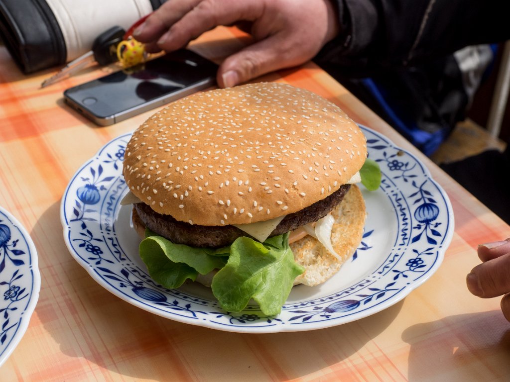 P4301233.jpg - OLYMPUS DIGITAL CAMERA