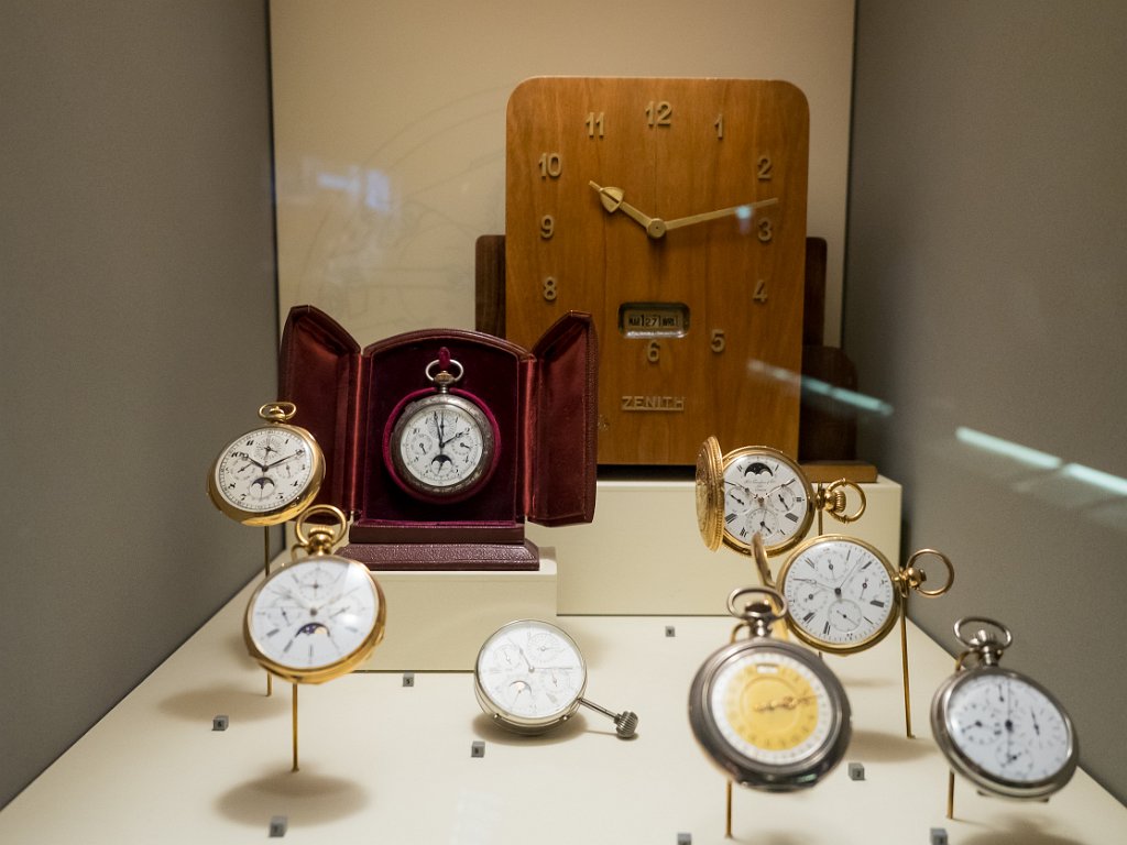 P5243660.jpg - OLYMPUS DIGITAL CAMERA