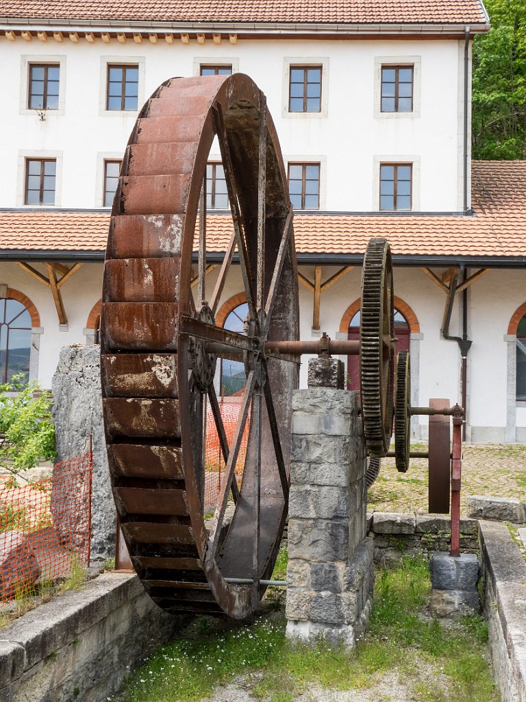 P5243578.jpg - OLYMPUS DIGITAL CAMERA