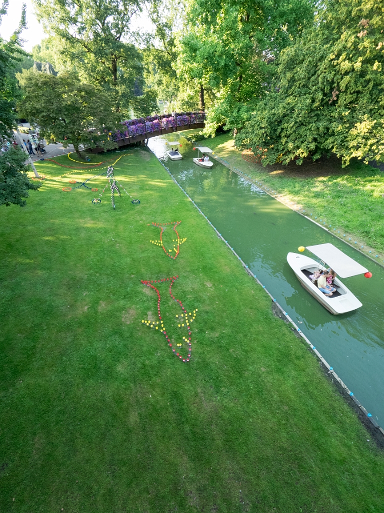 P8222464.jpg - OLYMPUS DIGITAL CAMERA